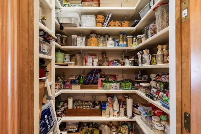 11755 N Farm Road 177, Fair Grove, MO 65648