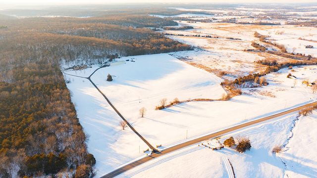 11755 N Farm Road 177, Fair Grove, MO 65648