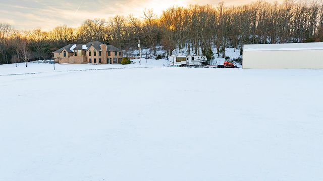 11755 N Farm Road 177, Fair Grove, MO 65648