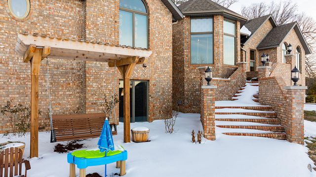 11755 N Farm Road 177, Fair Grove, MO 65648