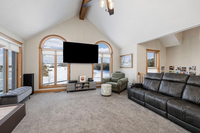 11755 N Farm Road 177, Fair Grove, MO 65648