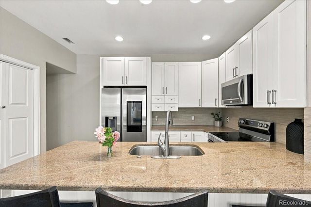 1332 Carlyle Park Circle, Highlands Ranch, CO 80129