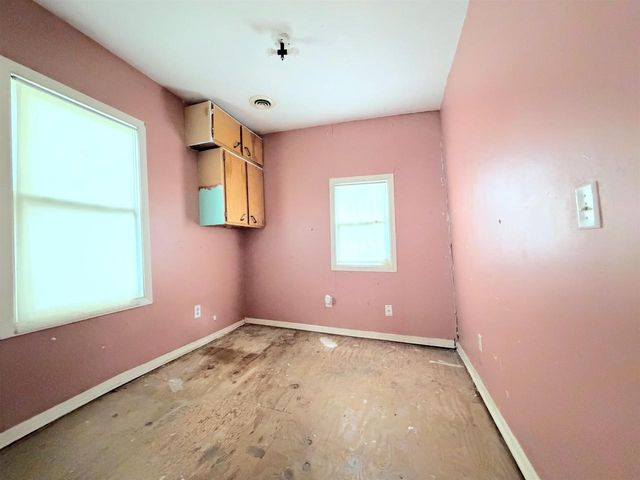 643 JACKSON STREET, Neenah, WI 54956