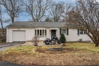 35 Shady Hill Drive, West Warwick, RI 02893