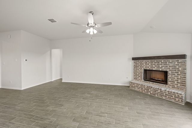 737 Scarlet Sage, Waxahachie, TX 75165