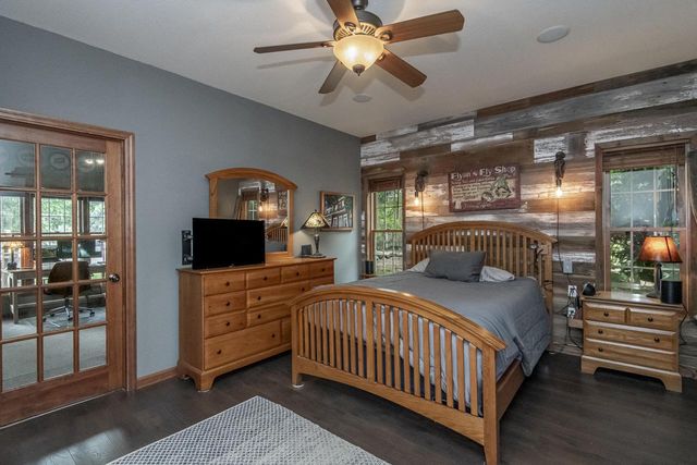 12240 W Van Norman COURT, Greenfield, WI 53228