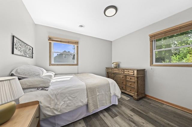 2115 Oaklawn AVENUE, Waukesha, WI 53188