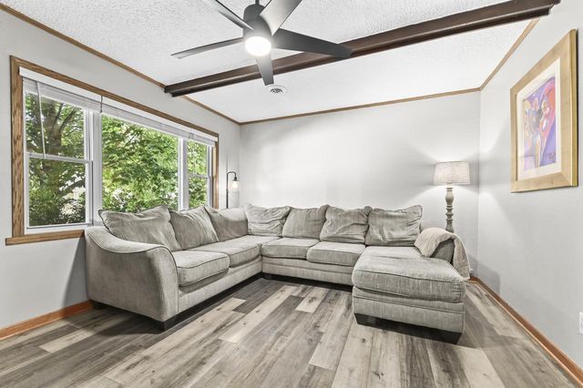2115 Oaklawn AVENUE, Waukesha, WI 53188