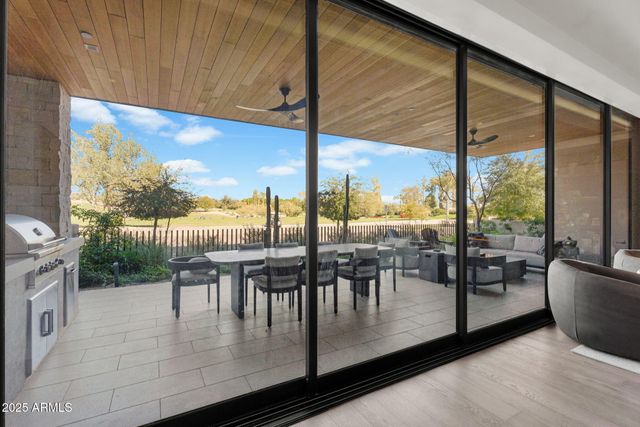 6321 E PHOENICIAN Boulevard 7, Scottsdale, AZ 85251