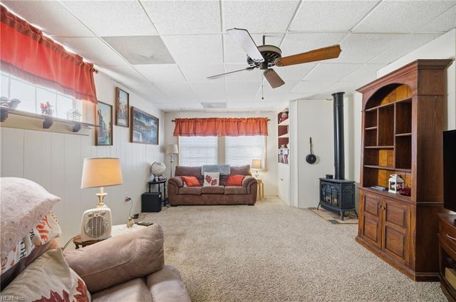 2810 Acres RD, Portsmouth, VA 23703