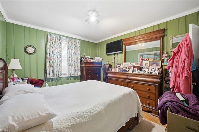 2810 Acres RD, Portsmouth, VA 23703