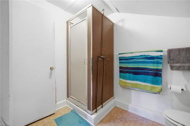 2810 Acres RD, Portsmouth, VA 23703