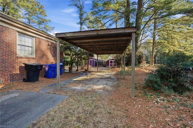 2810 Acres RD, Portsmouth, VA 23703