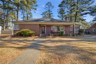 2810 Acres RD, Portsmouth, VA 23703