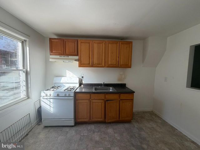 2434 ETTING ST, Baltimore, MD 21217