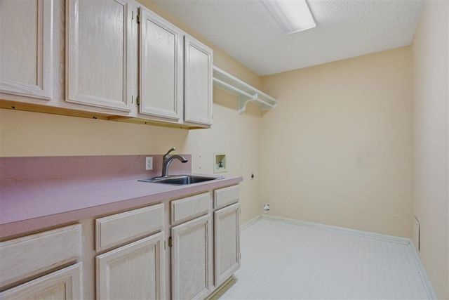2505 Peace Drive, Lake Charles, LA 70605