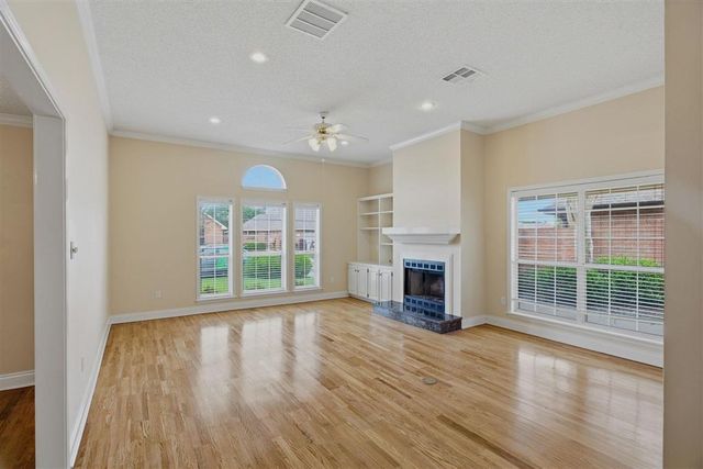 2505 Peace Drive, Lake Charles, LA 70605