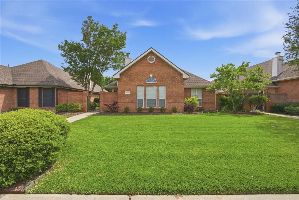 2505 Peace Drive, Lake Charles, LA 70605