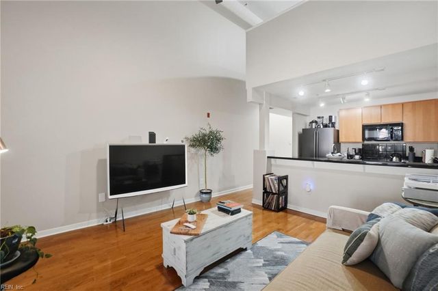 388 Boush St Unit 107, Norfolk, VA 23510