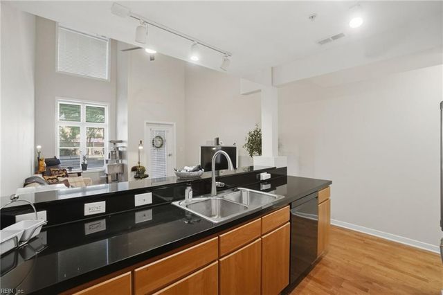 388 Boush St Unit 107, Norfolk, VA 23510
