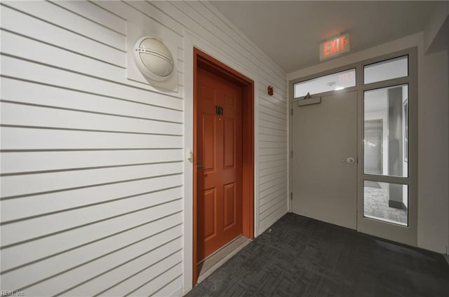 388 Boush St Unit 107, Norfolk, VA 23510