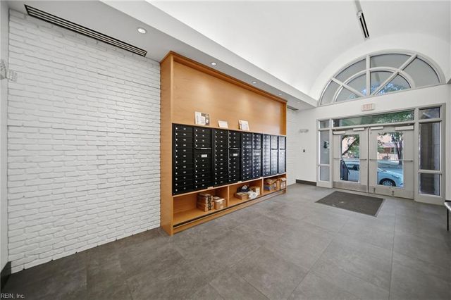 388 Boush St Unit 107, Norfolk, VA 23510