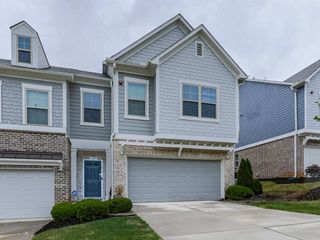 130 Maple Creek Way, Woodstock, GA 30188