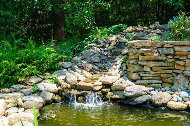 4375 TAYLOR CREEK RD, Afton, VA 22920