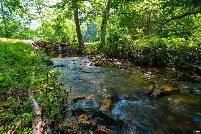 4375 TAYLOR CREEK RD, Afton, VA 22920