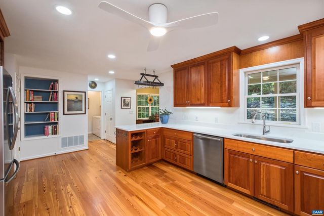 4375 TAYLOR CREEK RD, Afton, VA 22920