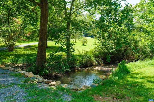 4375 TAYLOR CREEK RD, Afton, VA 22920