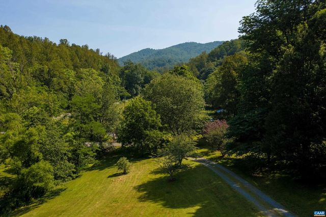 4375 TAYLOR CREEK RD, Afton, VA 22920