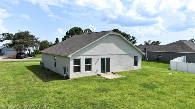 5906 Escalon Drive, Sebring, FL 33872