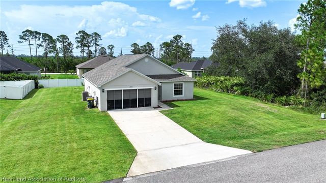 5906 Escalon Drive, Sebring, FL 33872