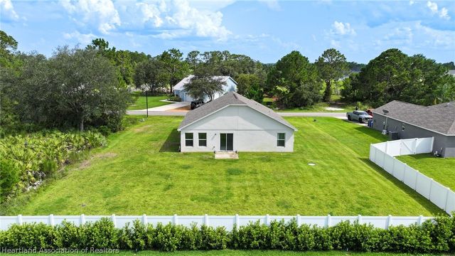 5906 Escalon Drive, Sebring, FL 33872