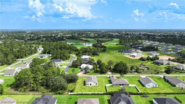 5906 Escalon Drive, Sebring, FL 33872