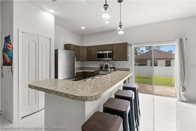 5906 Escalon Drive, Sebring, FL 33872