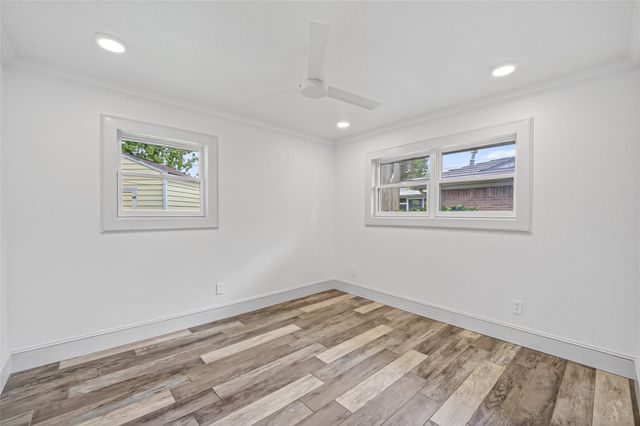 5926 Birdwood Road, Houston, TX 77074