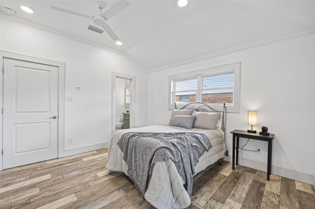 5926 Birdwood Road, Houston, TX 77074