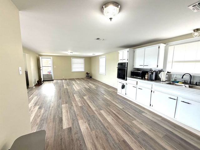 18574 West Main Street, Galliano, LA 70354
