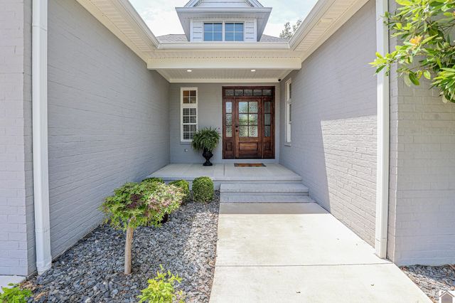 1315 Pillar Chase, Paducah, KY 42001