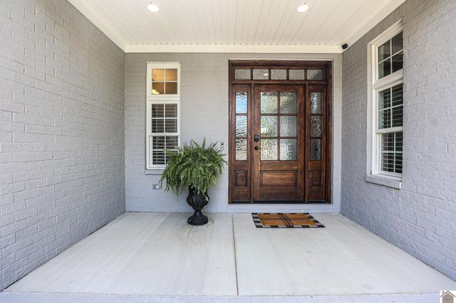 1315 Pillar Chase, Paducah, KY 42001