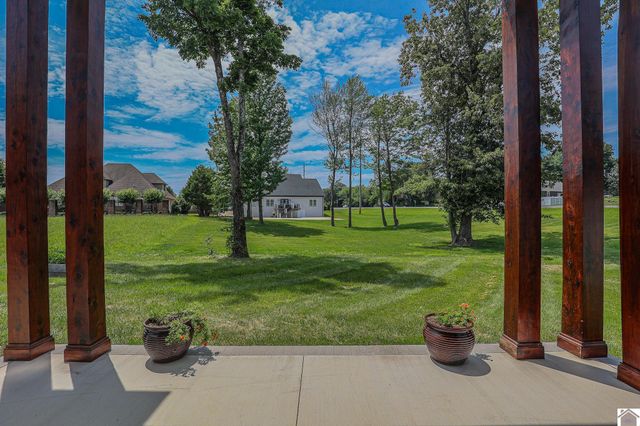 1315 Pillar Chase, Paducah, KY 42001