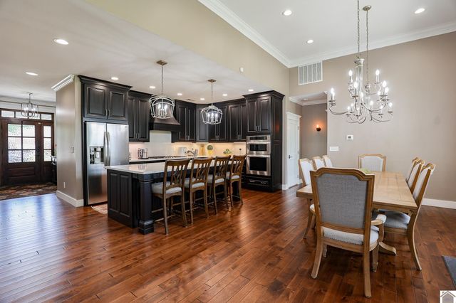 1315 Pillar Chase, Paducah, KY 42001