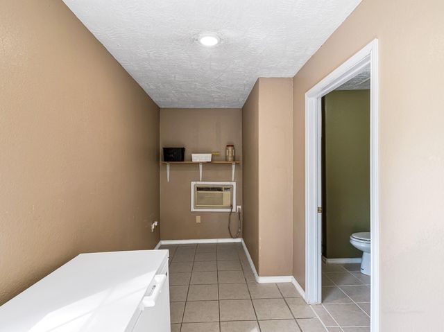 1512 County Road 3709, Splendora, TX 77372