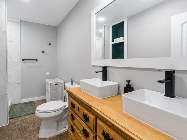 1512 County Road 3709, Splendora, TX 77372