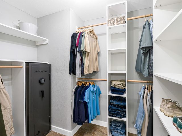 1512 County Road 3709, Splendora, TX 77372