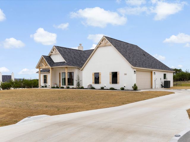 3143 Infinity Drive, Weatherford, TX 76087