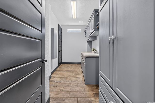 410 KNOLL SPGS, Boerne, TX 78006