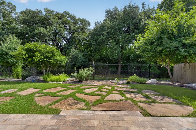 410 KNOLL SPGS, Boerne, TX 78006